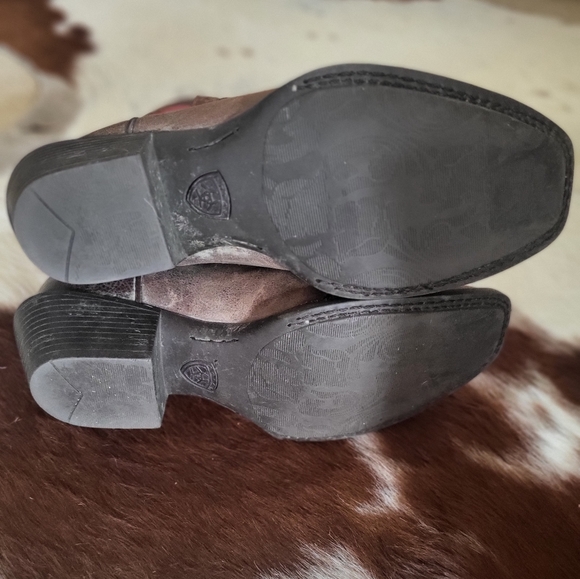 Ariat boots - Picture 5 of 6